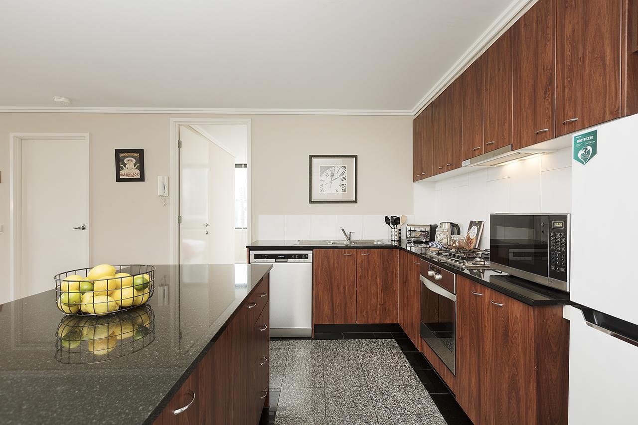 Complete Host Southpoint Apartments Мельбурн Экстерьер фото