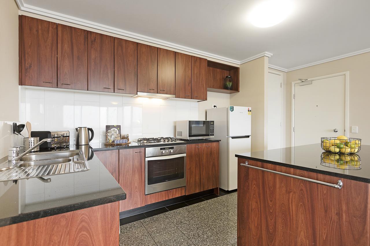 Complete Host Southpoint Apartments Мельбурн Экстерьер фото