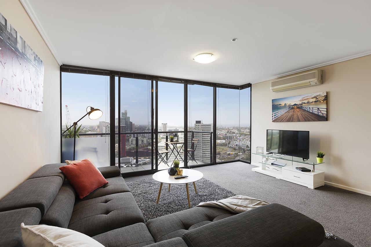 Complete Host Southpoint Apartments Мельбурн Экстерьер фото